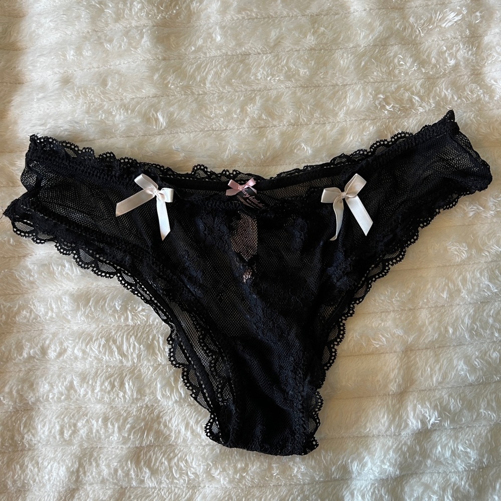 Sexy little things black lace with white bows size L